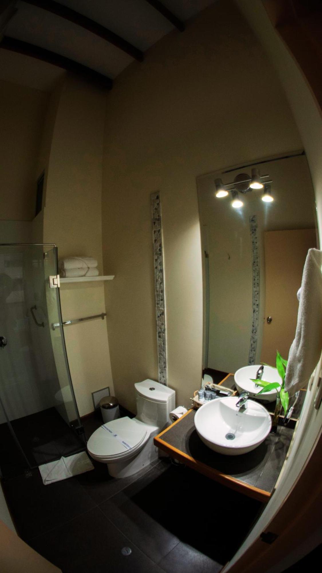 Atrium Miraflores Hotel ليما المظهر الخارجي الصورة